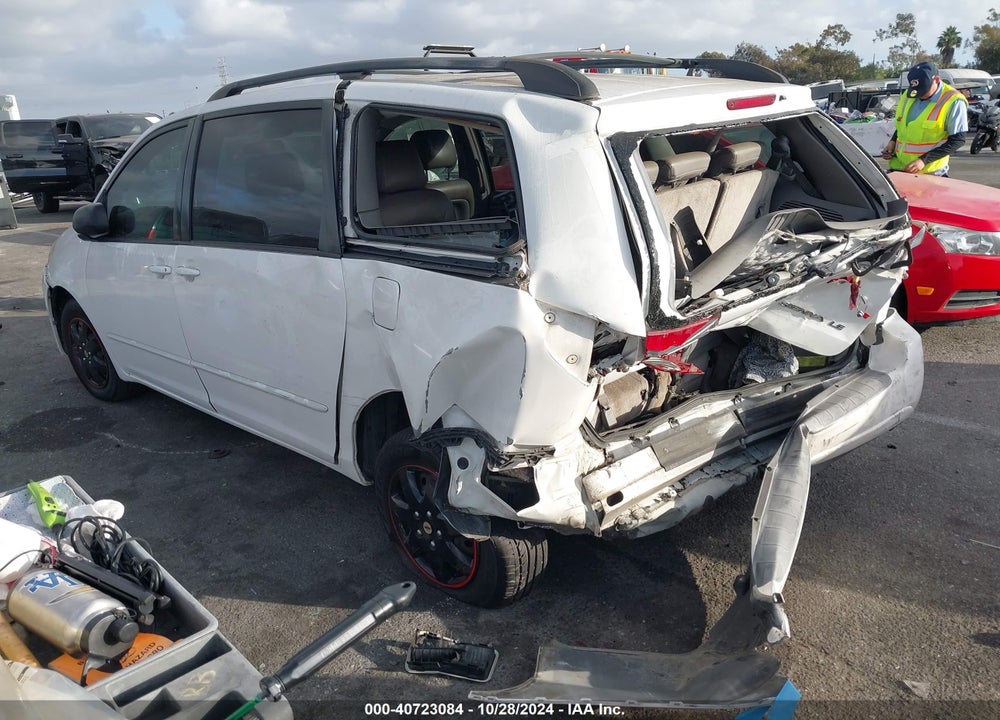 2005 TOYOTA SIENNA LE VIN: 5TDZA23C15S343796