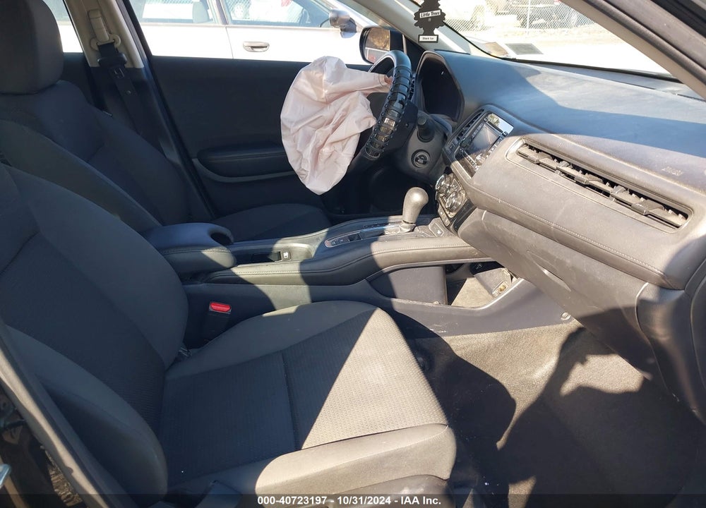 2020 HONDA HR-V AWD LX VIN: 3CZRU6H31LM718777