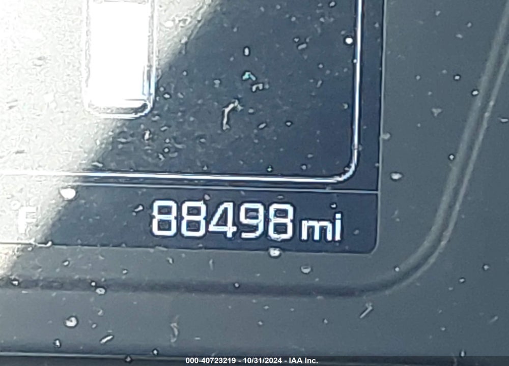 2018 KIA SORENTO 2.4L LX VIN: 5XYPGDA3XJG392572