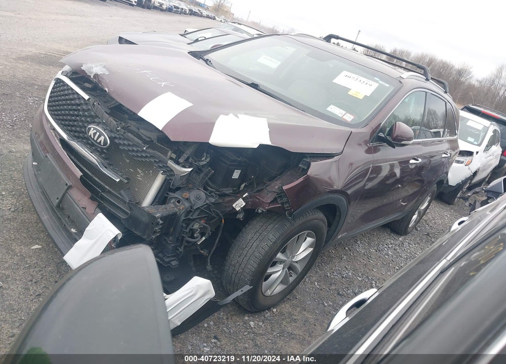 2018 KIA SORENTO 2.4L LX VIN: 5XYPGDA3XJG392572