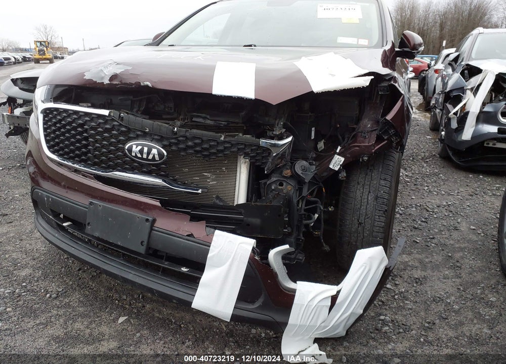 2018 KIA SORENTO 2.4L LX VIN: 5XYPGDA3XJG392572