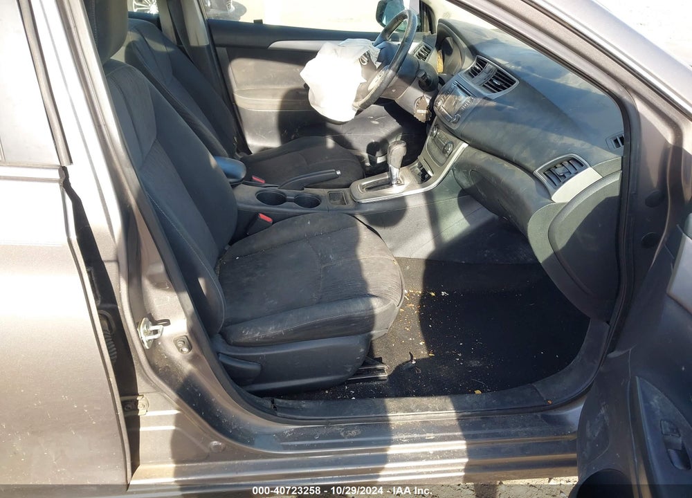 2015 NISSAN SENTRA VIN: 3N1AB7AP1FL692738