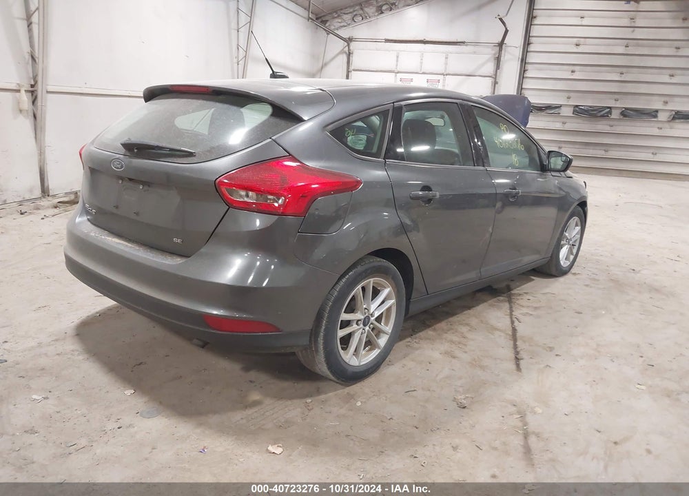 2018 FORD FOCUS SE VIN: 1FADP3K20JL320650