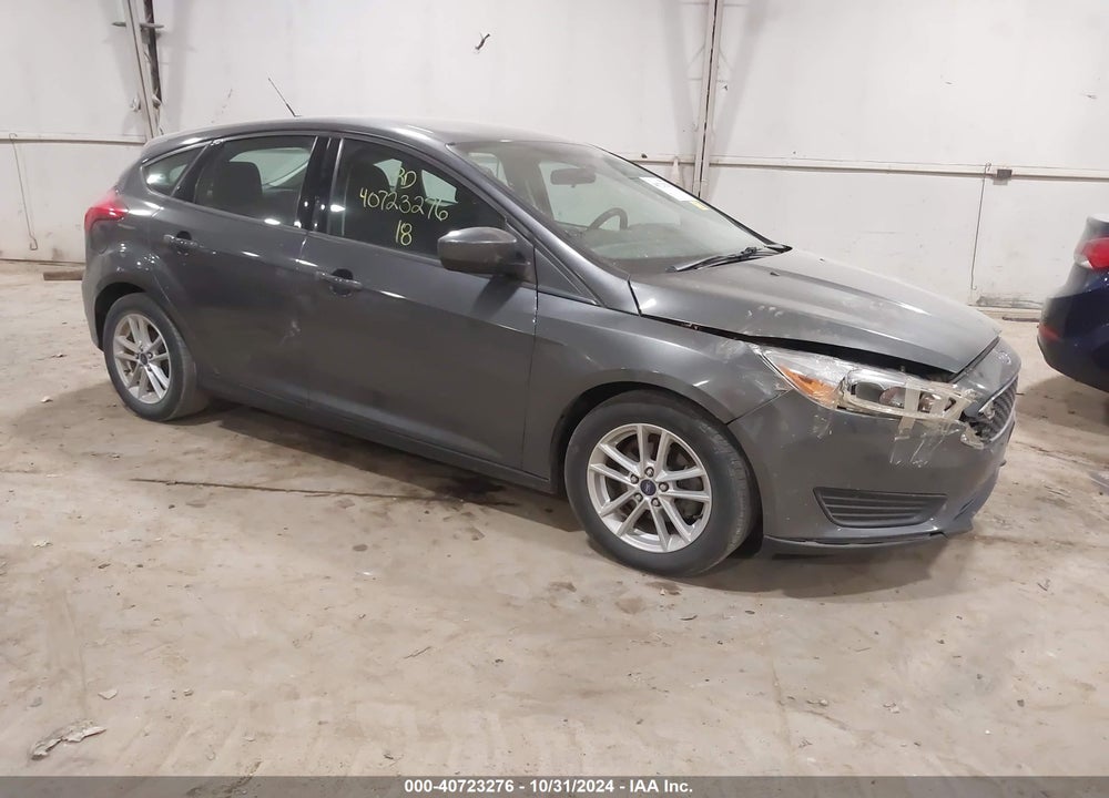 2018 FORD FOCUS SE VIN: 1FADP3K20JL320650