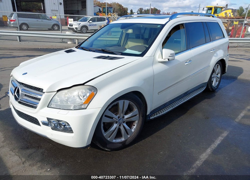 2011 MERCEDES-BENZ GL 450 4MATIC VIN: 4JGBF7BE2BA642656