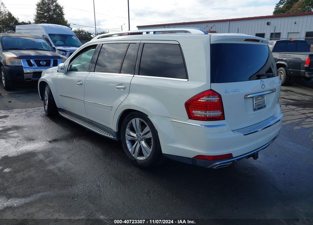 2011 MERCEDES-BENZ GL 450 4MATIC VIN: 4JGBF7BE2BA642656
