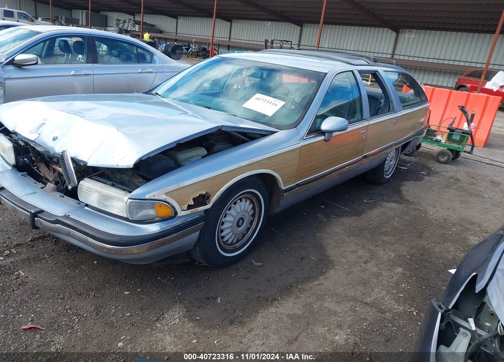 1994 BUICK ROADMASTER ESTATE VIN: 1G4BR82P2RR418555