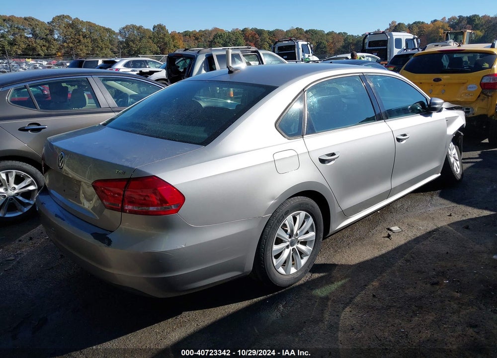 2014 VOLKSWAGEN PASSAT 1.8T WOLFSBURG EDITION VIN: 1VWAT7A31EC085091