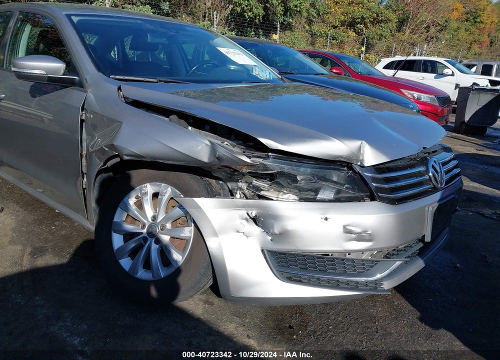 2014 VOLKSWAGEN PASSAT 1.8T WOLFSBURG EDITION VIN: 1VWAT7A31EC085091