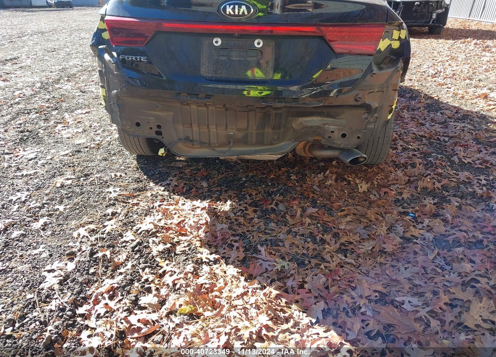 2019 KIA FORTE LXS VIN: 3KPF24AD2KE132409