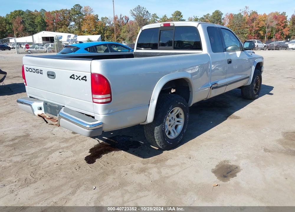 2002 DODGE DAKOTA SLT VIN: 1B7GG42N02S681794