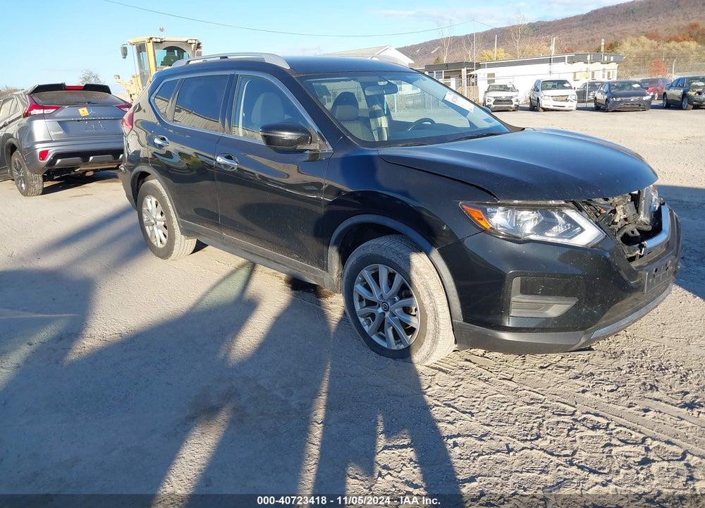 2018 NISSAN ROGUE SV VIN: JN8AT2MV0JW305045