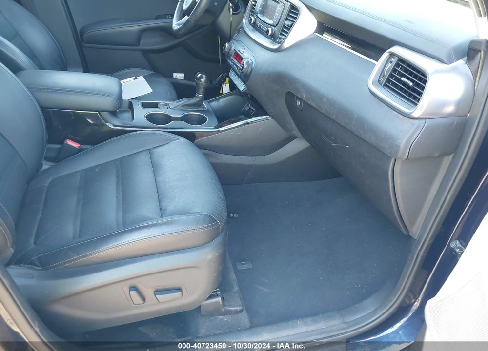 2016 KIA SORENTO 2.0T EX VIN: 5XYPH4A16GG107404