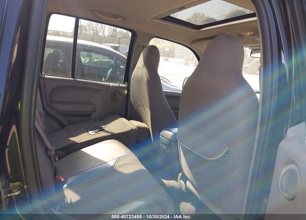 2003 JEEP LIBERTY RENEGADE VIN: 1J4GL38K53W516735