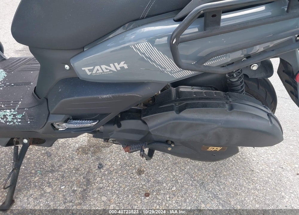 2024 YIBEN 12 SERIES VIN: LYDYCTKH1R1500211
