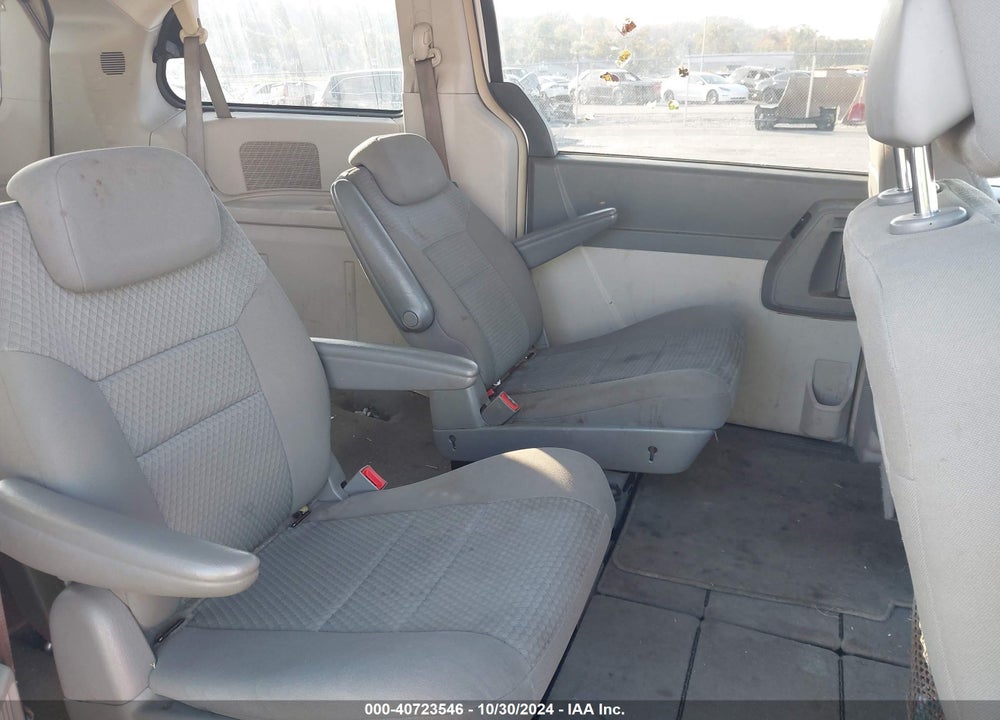 2010 CHRYSLER TOWN & COUNTRY TOURING VIN: 2A4RR5D10AR463352