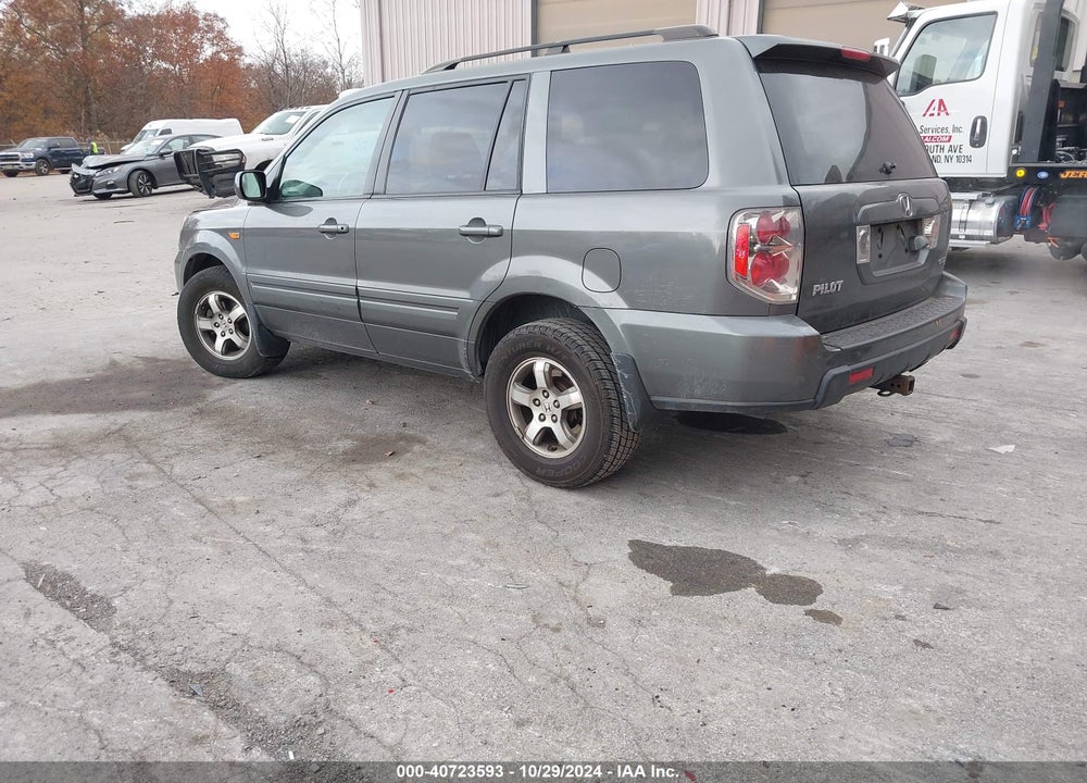 2008 HONDA PILOT EX-L VIN: 5FNYF18758B013199