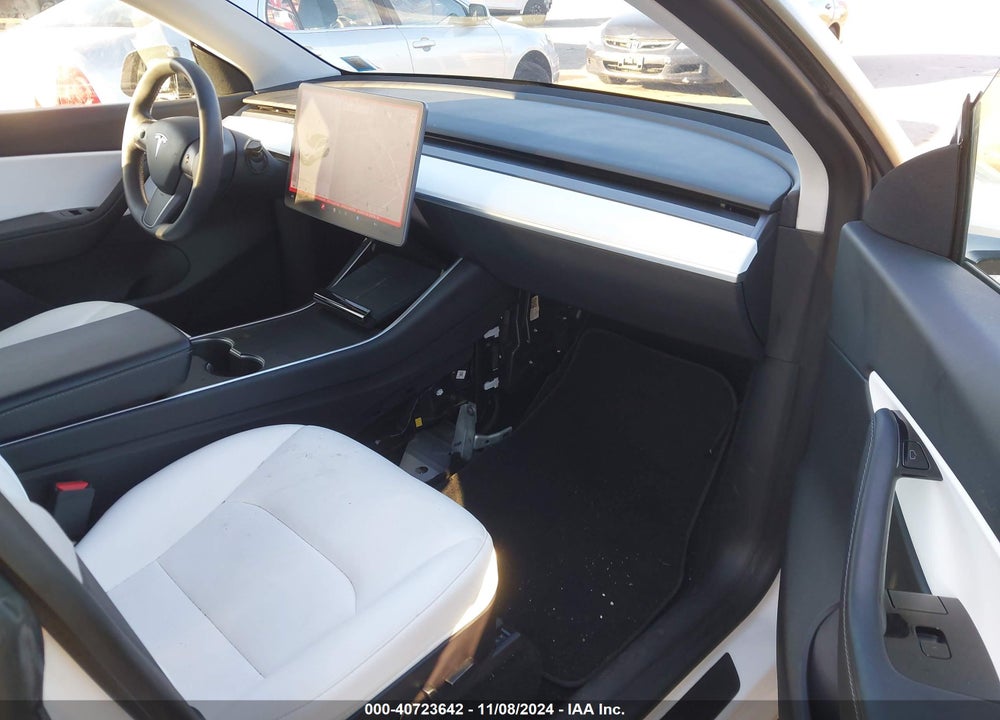 2021 TESLA MODEL Y LONG RANGE DUAL MOTOR ALL-WHEEL DRIVE VIN: 5YJYGDEEXMF098665