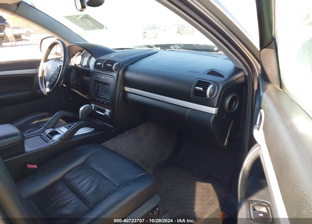 2004 PORSCHE CAYENNE S VIN: WP1AB29PX4LA63846