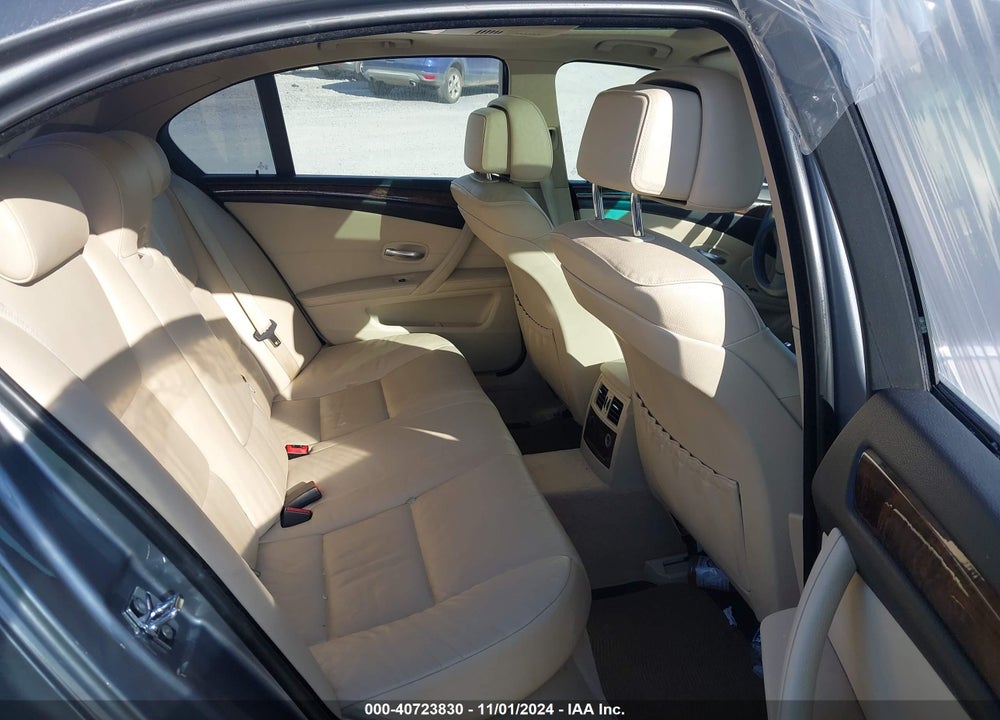 2008 BMW 528I VIN: WBANU53578C111506
