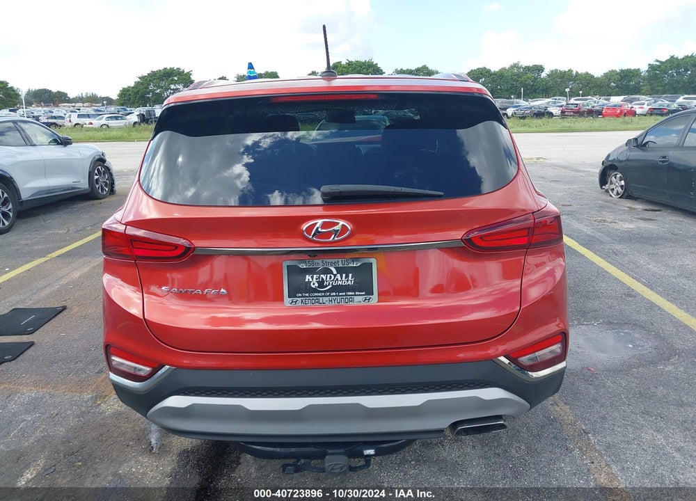2019 HYUNDAI SANTA FE SE VIN: 5NMS23AD1KH126957