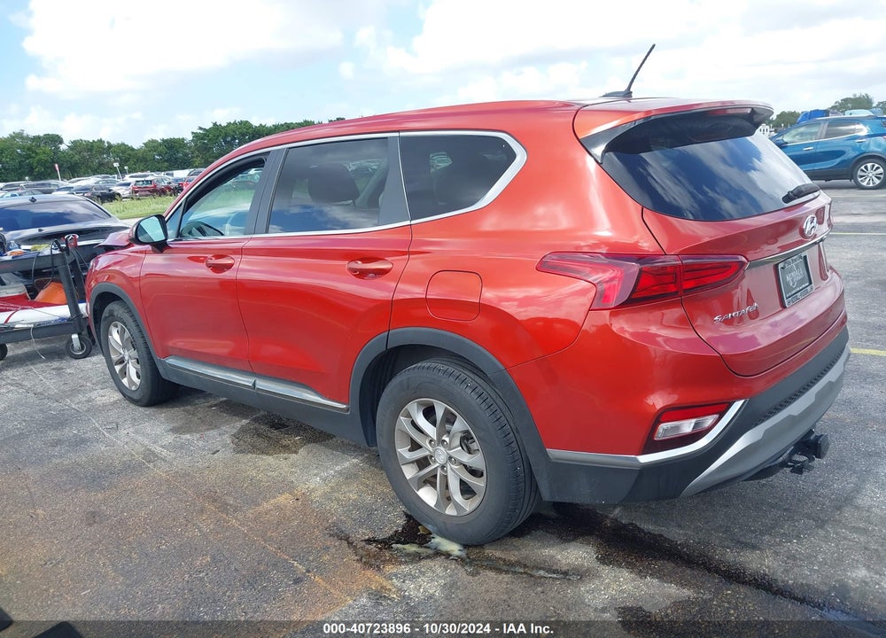 2019 HYUNDAI SANTA FE SE VIN: 5NMS23AD1KH126957