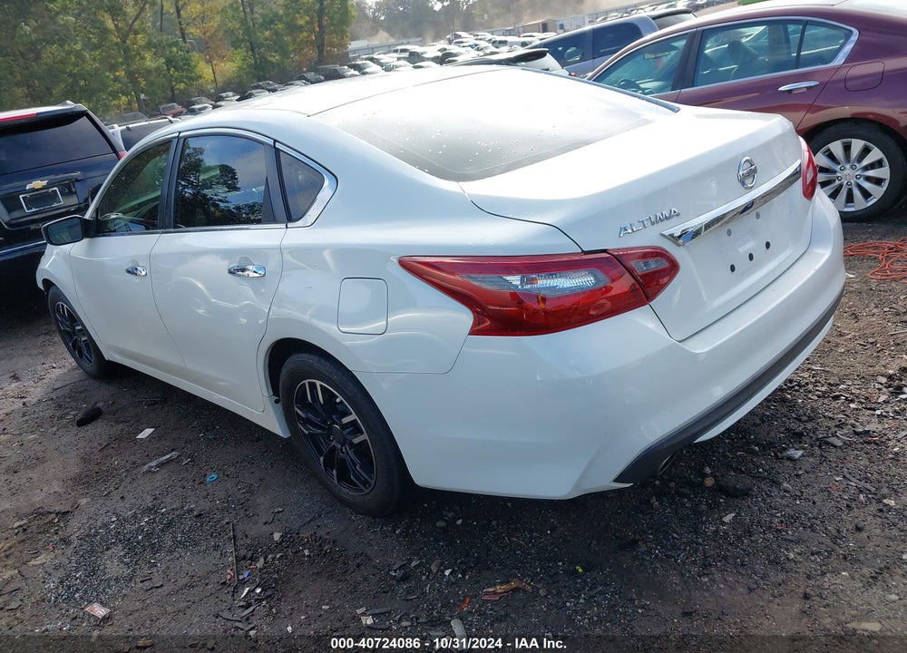 2018 NISSAN ALTIMA VIN: 1N4AL3AP2JC161870