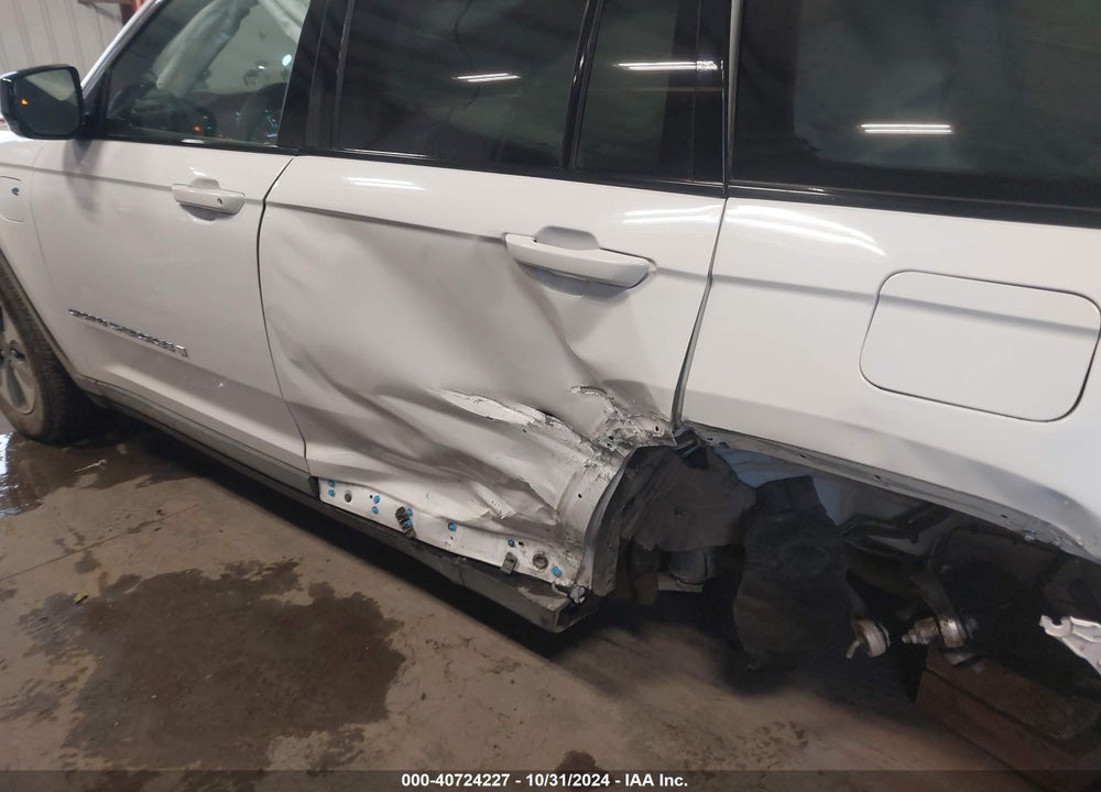 2023 JEEP GRAND CHEROKEE 4XE VIN: 1C4RJYB69PC611254