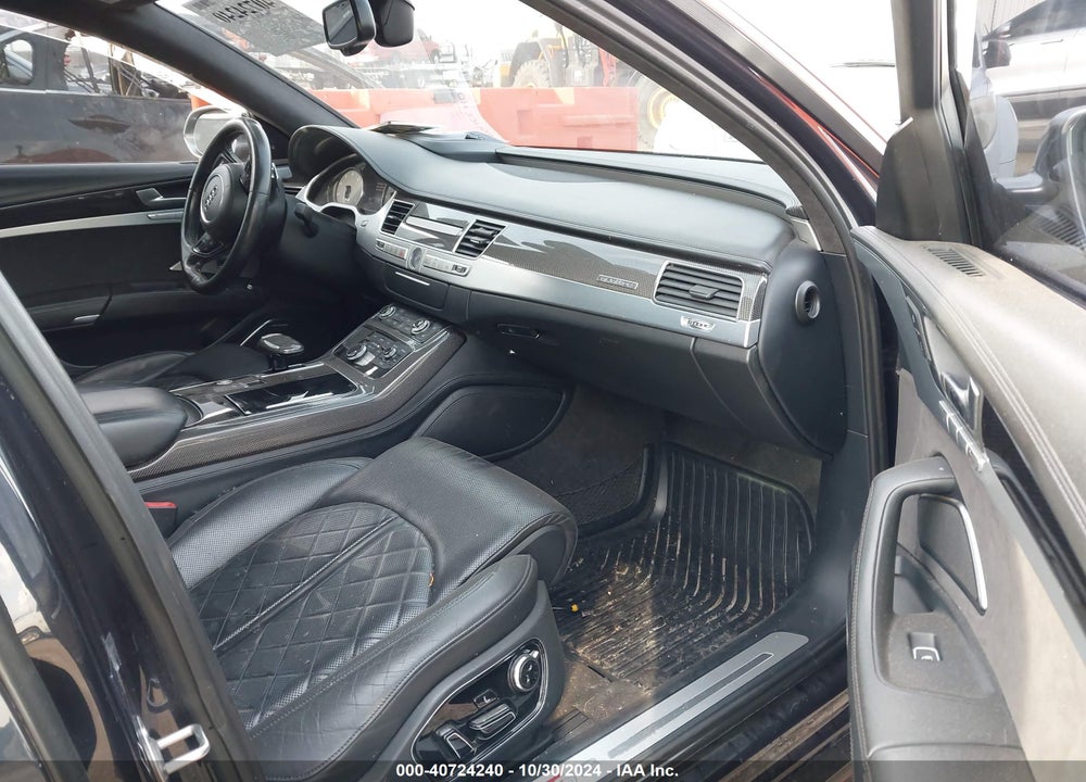 2017 AUDI S8 4.0T PLUS VIN: WUAJ5AFD5HN900299