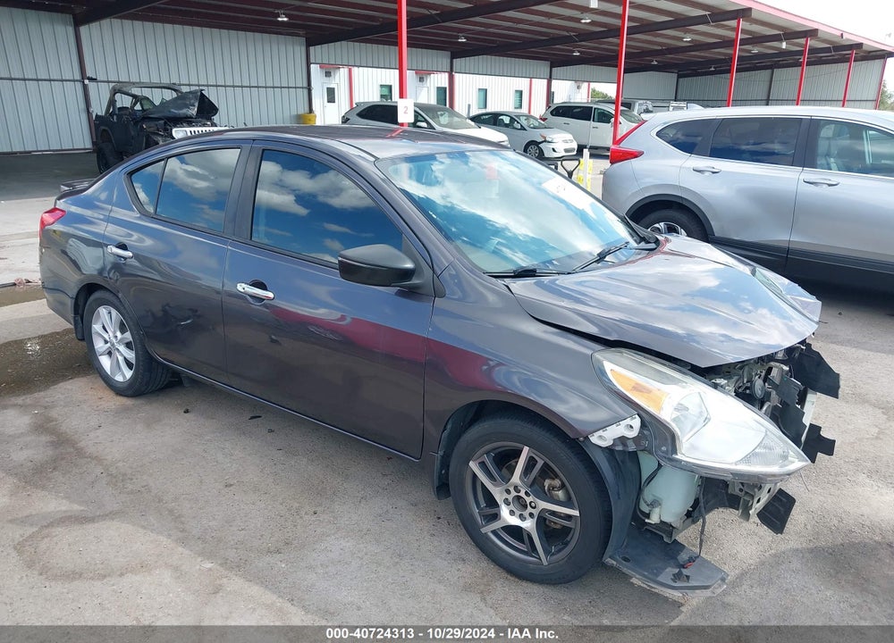 2015 NISSAN VERSA 1.6 SL VIN: 3N1CN7AP7FL802529