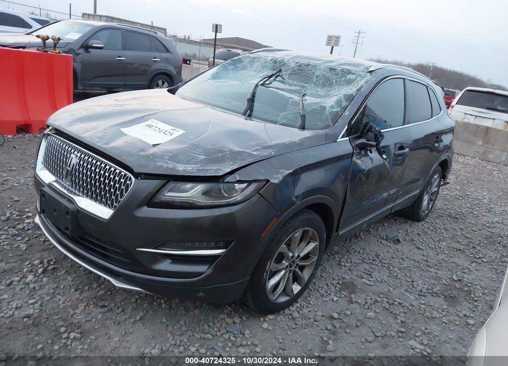 2019 LINCOLN MKC VIN: 5LMCJ2D93KUL16138