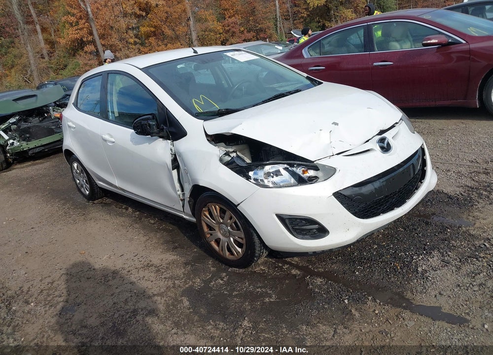 2014 MAZDA 2 SPORT VIN: JM1DE1KZXE0178400