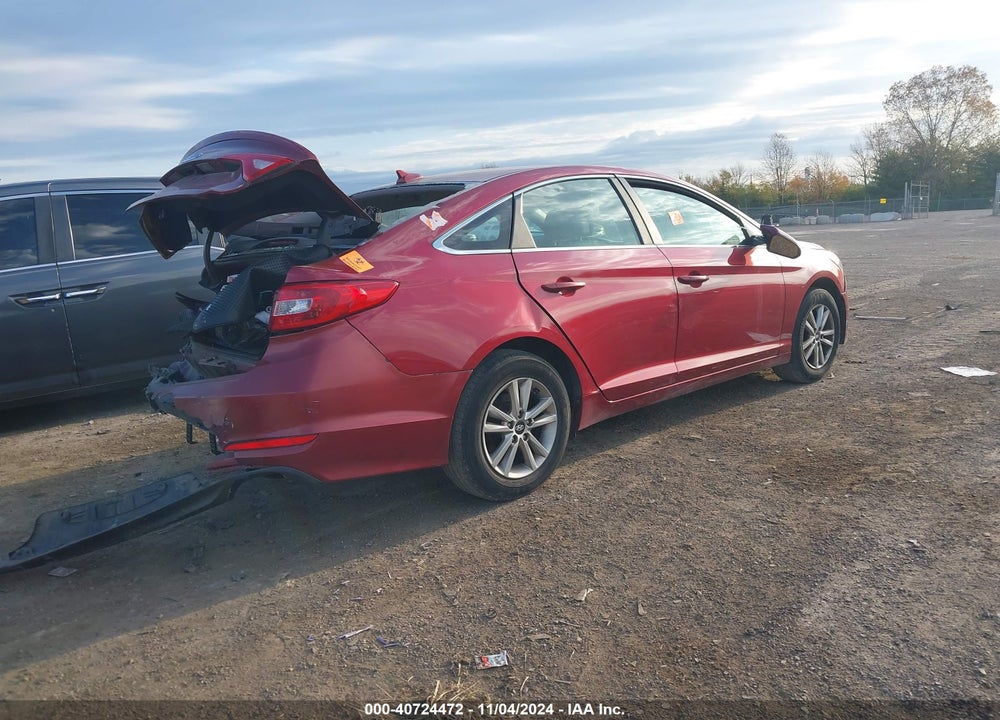2015 HYUNDAI SONATA SE VIN: 5NPE24AF6FH147915