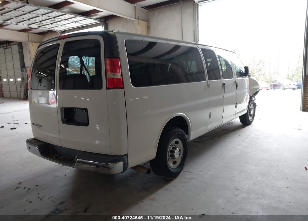 2016 CHEVROLET EXPRESS 3500 VIN: 1GAZGPFG4G1281670