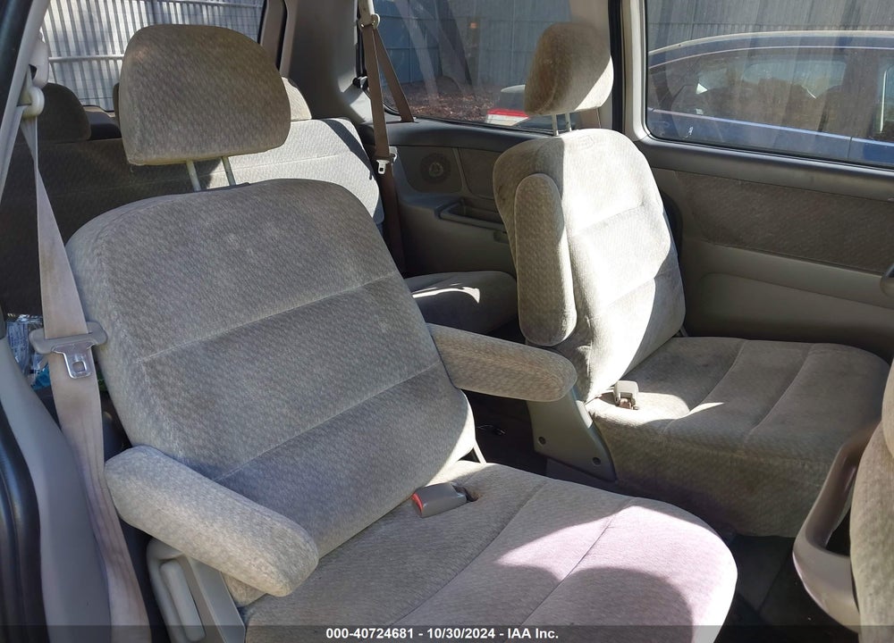2000 HONDA ODYSSEY LX VIN: 2HKRL1851YH519464