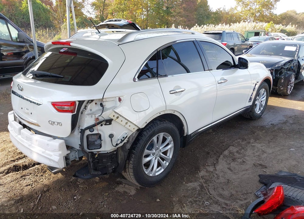 2017 INFINITI QX70 VIN: JN8CS1MW4HM410868
