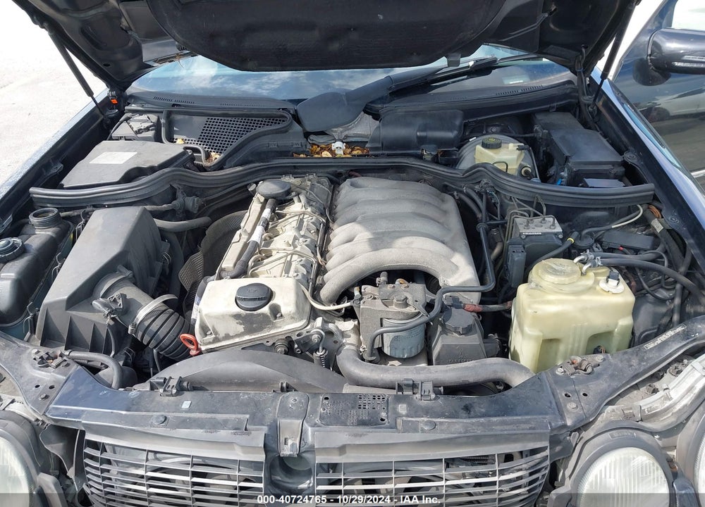 1999 MERCEDES-BENZ E 300 DIESEL VIN: WDBJF25H7XA713588