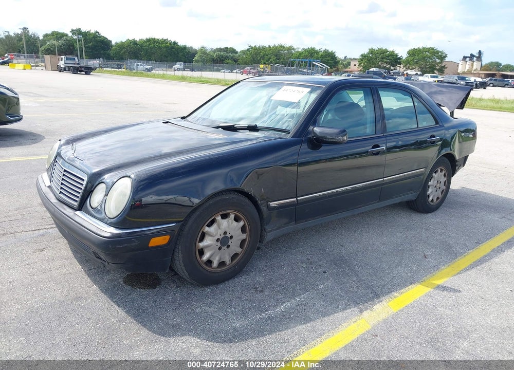 1999 MERCEDES-BENZ E 300 DIESEL VIN: WDBJF25H7XA713588