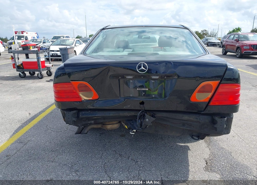 1999 MERCEDES-BENZ E 300 DIESEL VIN: WDBJF25H7XA713588