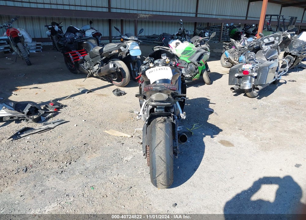 2009 YAMAHA YZFR6 VIN: JYARJ16E69A014663