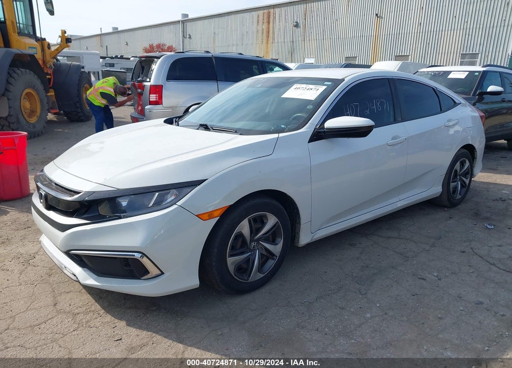 2019 HONDA CIVIC LX VIN: 19XFC2F62KE015571