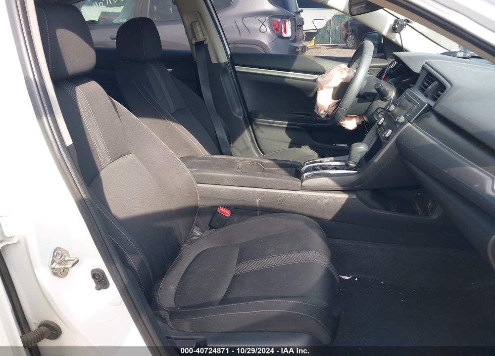 2019 HONDA CIVIC LX VIN: 19XFC2F62KE015571
