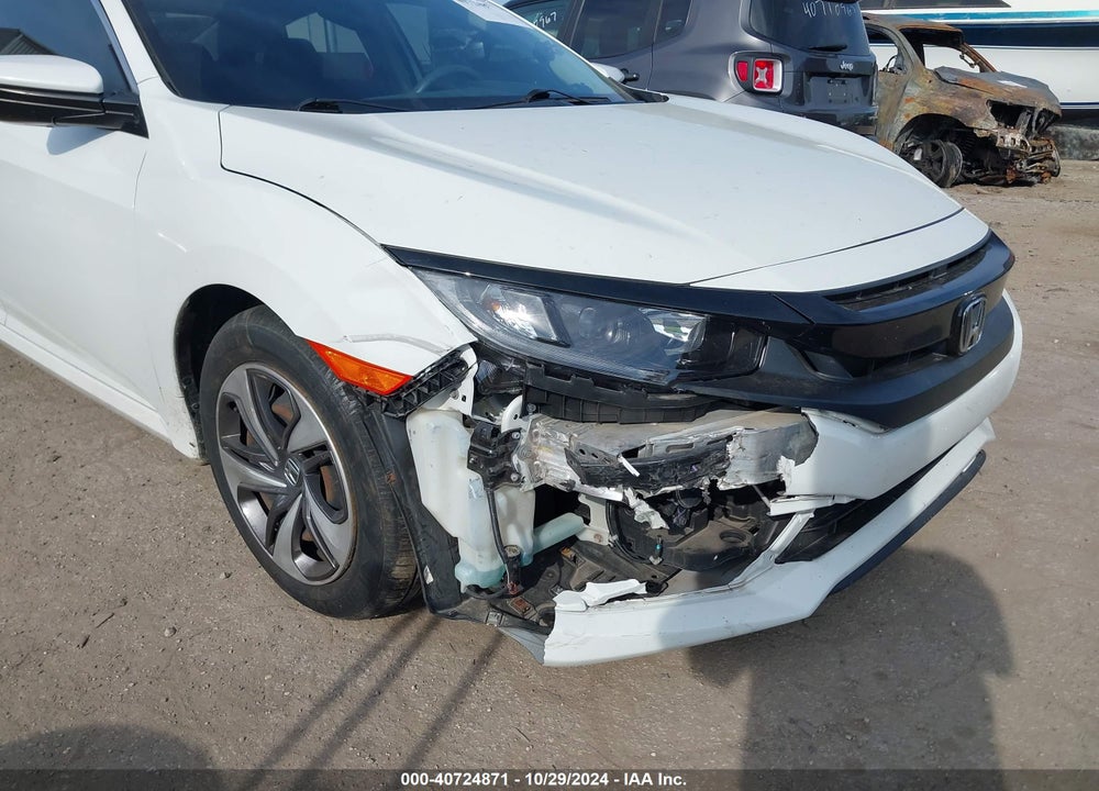 2019 HONDA CIVIC LX VIN: 19XFC2F62KE015571