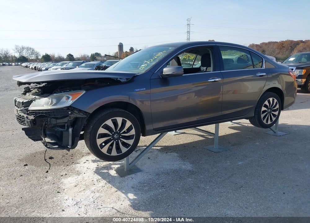 2017 HONDA ACCORD HYBRID VIN: JHMCR6F3XHC014844