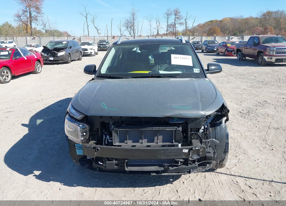 2024 HYUNDAI VENUE LIMITED VIN: KMHRC8A37RU329253