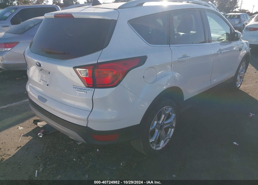2019 FORD ESCAPE TITANIUM VIN: 1FMCU0J92KUB61925