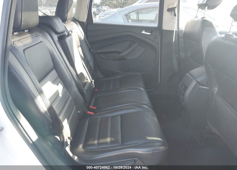 2019 FORD ESCAPE TITANIUM VIN: 1FMCU0J92KUB61925