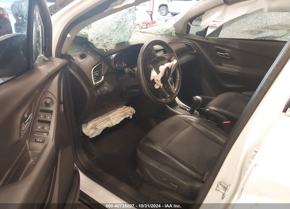 2018 CHEVROLET TRAX LT VIN: 3GNCJLSB5JL167380