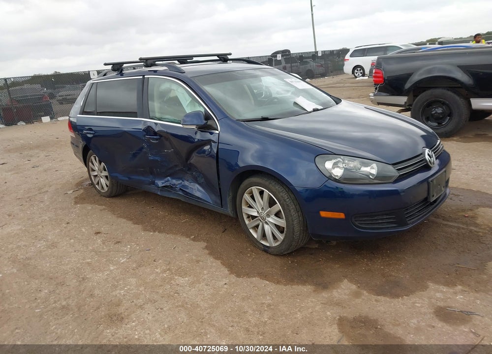 2014 VOLKSWAGEN JETTA SPORTWAGEN 2.0L TDI VIN: 3VWML7AJXEM607260