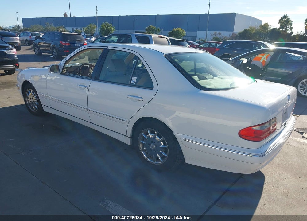 2000 MERCEDES-BENZ E 320 VIN: WDBJF65JXYB140854